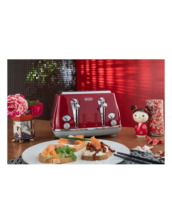 DeLonghi Icona Capitals Tokyo 4 Slice Toaster Red CTOC4003R 5 DeLonghi Icona Capitals Tokyo 4 Slice Toaster Red CTOC4003R - Image 3