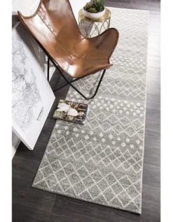 Oasis Selma Silver Tribal Rug -Furniture Series Store 790150060 7 720x928