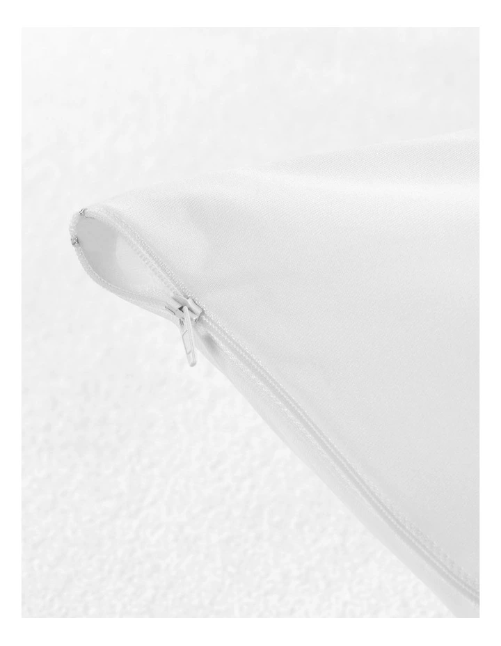 Halcyon Bamboo Jersey Waterproof Fitted Pillow Protector 5 Halcyon Bamboo Jersey Waterproof Fitted Pillow Protector - Image 3
