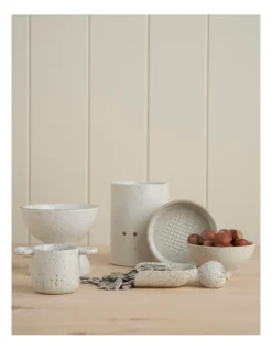 Handy Little Things Half Cup / Full Cup White Speckle 7 Handy Little Things Half Cup / Full Cup White Speckle -Furniture Series Store 866601820 3 720x928