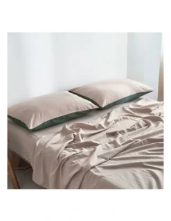 Cotton Double Sheet Set In Green/Beige