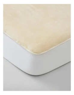 Deluxe Australian Wool Reversible Underlay In White