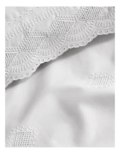 Mansfield Sheet Collection In White -Furniture Series Store 899953120 3 720x928