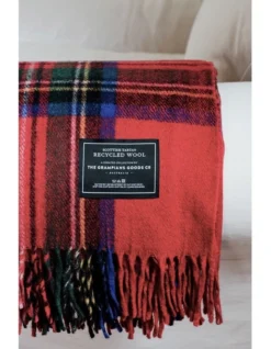 Heritage Collection Recycled Wool Scottish Tartan Blanket In Traditional