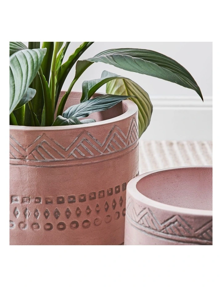 Idaho Terracotta Planter Pots Set Of 2 In Pink 6 Idaho Terracotta Planter Pots Set Of 2 In Pink - Image 4